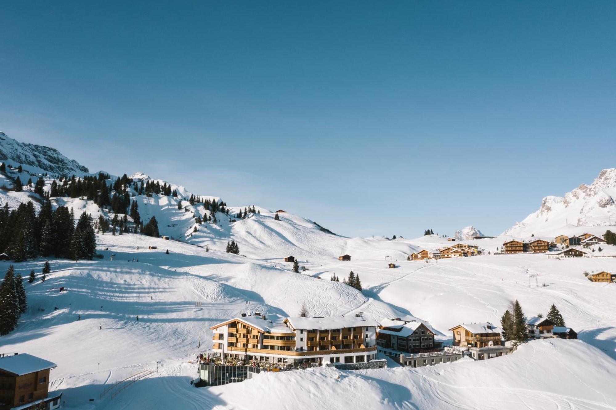 Hotel Goldener Berg Lech Extérieur photo