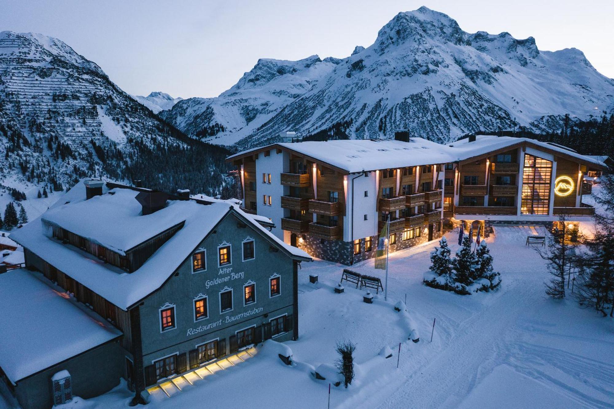 Hotel Goldener Berg Lech Extérieur photo