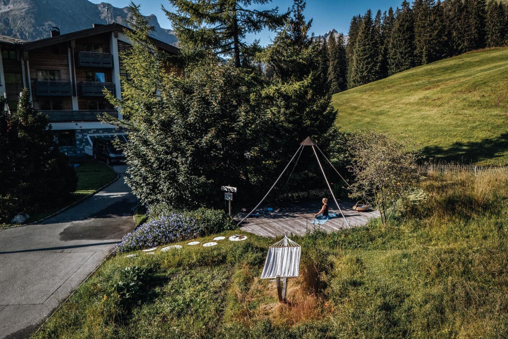 Hotel Goldener Berg Lech Extérieur photo