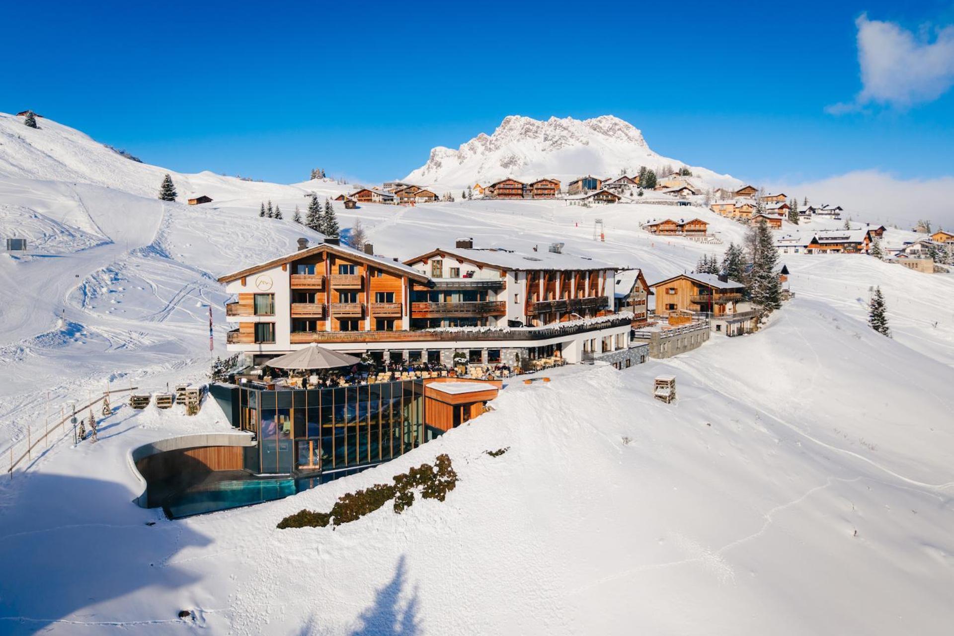 Hotel Goldener Berg Lech Extérieur photo